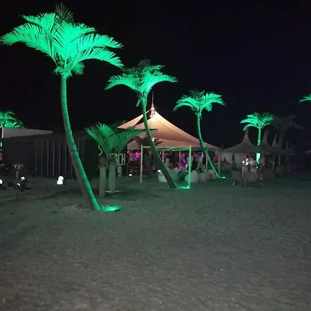 Breeze Way Apartment, 10 Metri De Plaja Năvodari