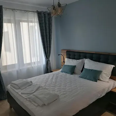 Breeze Way Apartment, 10 Metri De Plaja Apartment Navodari