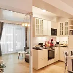 Appartement Breeze Way Apartment, 10 Metri De Plaja *