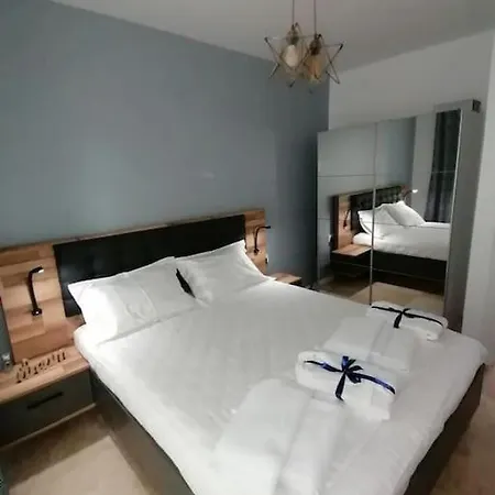 Breeze Way Apartment, 10 Metri De Plaja *