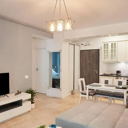 公寓 Breeze Way Apartment, 10 Metri De Plaja