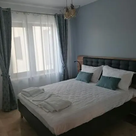 公寓 Breeze Way Apartment, 10 Metri De Plaja *