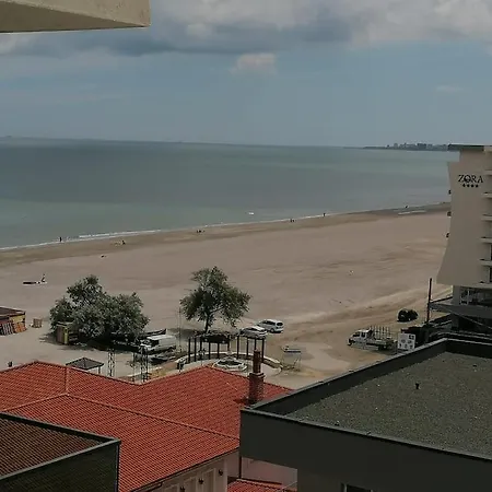Breeze Way Apartment, 10 Metri De Plaja Appartement