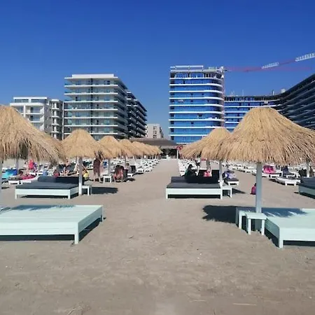 Breeze Way Apartment, 10 Metri De Plaja Apartment